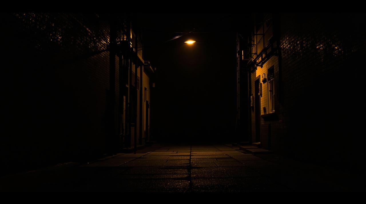 啪啪视频纪录配动画区的夜色街巷氛围图